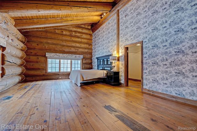 4340 Lahring Road, Holly Township, MI 48442