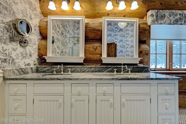 4340 Lahring Road, Holly Township, MI 48442