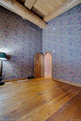 4340 Lahring Road, Holly Township, MI 48442