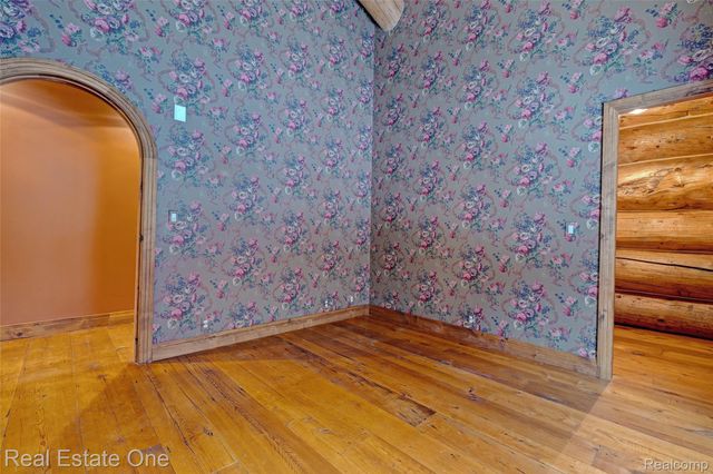 4340 Lahring Road, Holly Township, MI 48442