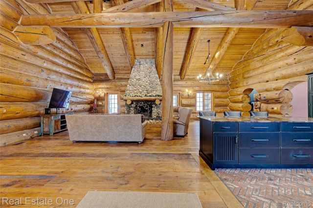 4340 Lahring Road, Holly Township, MI 48442