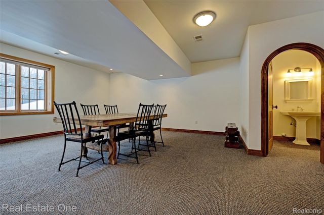 4340 Lahring Road, Holly Township, MI 48442