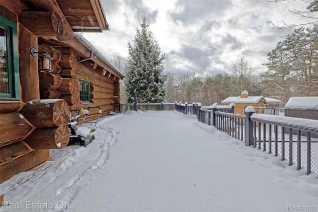 4340 Lahring Road, Holly Township, MI 48442