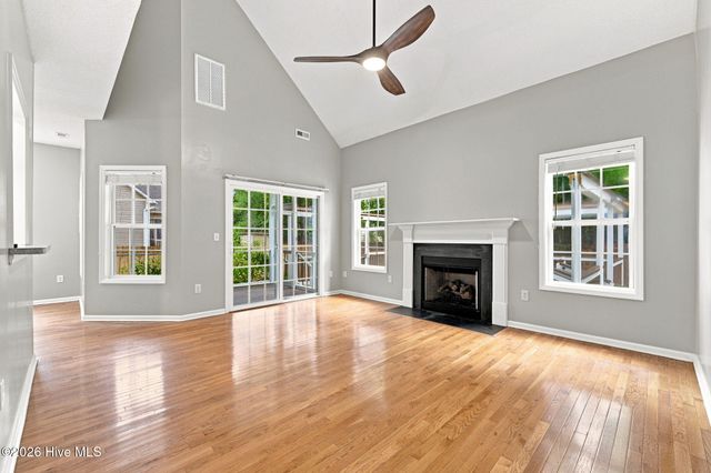 127 Bayshore Drive, Sneads Ferry, NC 28460