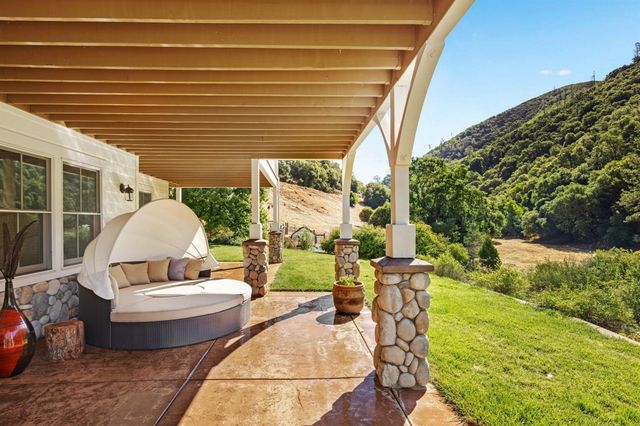 3000 Sheep Ranch Rd, Murphys, CA 95247