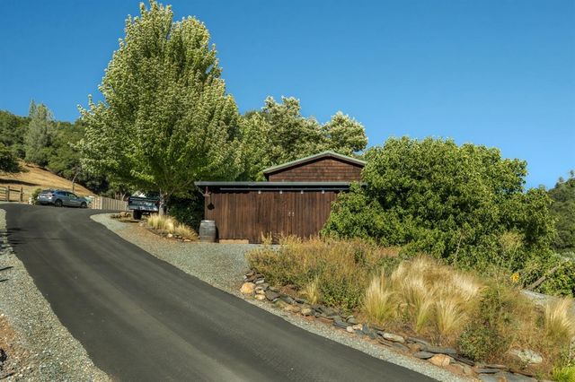 3000 Sheep Ranch Rd, Murphys, CA 95247