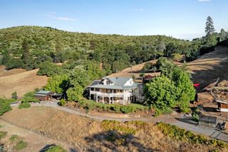 3000 Sheep Ranch Rd, Murphys, CA 95247