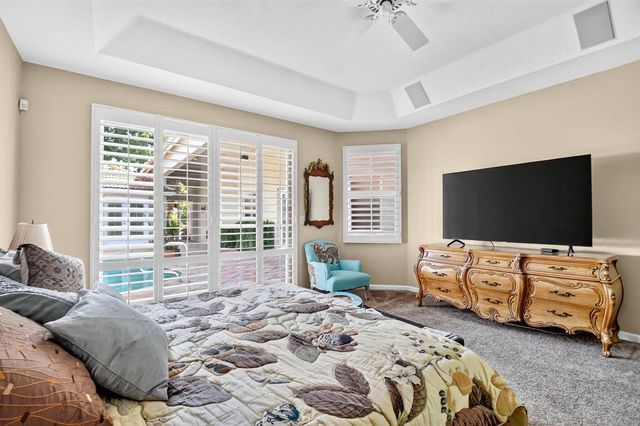 10694 Greenbriar Villa Drive, Lake Worth, FL 33449