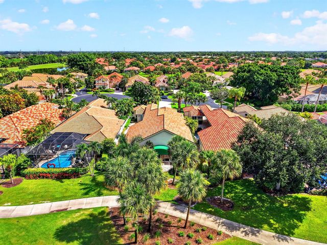 10694 Greenbriar Villa Drive, Lake Worth, FL 33449