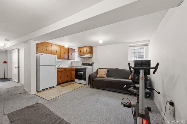 1659 Lurting Avenue, Bronx, NY 10461