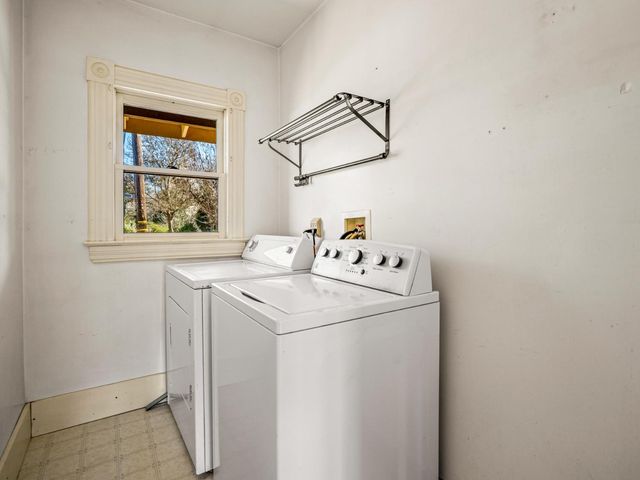 966 Lincoln St, Placerville, CA 95667