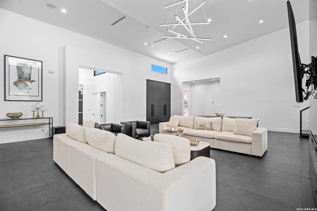 11009 PORTER SPGS, San Antonio, TX 78255