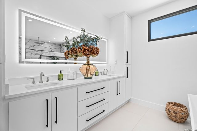 11009 PORTER SPGS, San Antonio, TX 78255