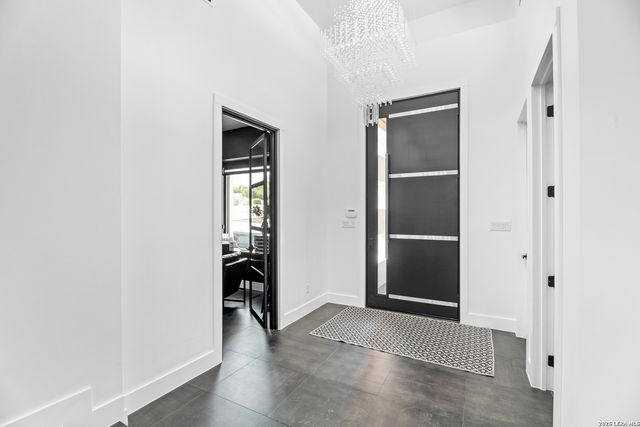 11009 PORTER SPGS, San Antonio, TX 78255