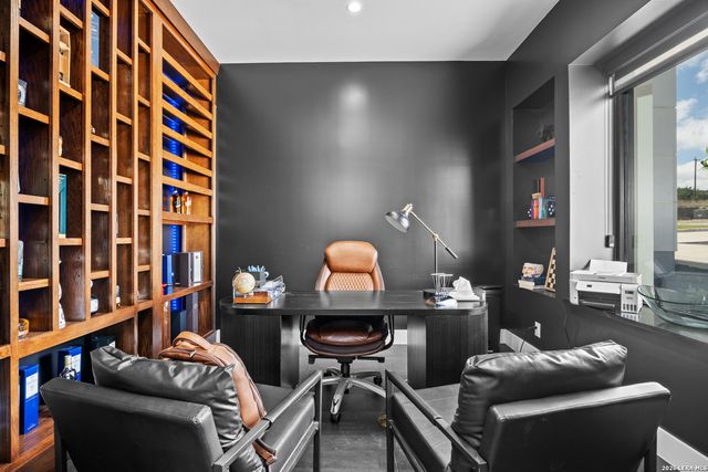 11009 PORTER SPGS, San Antonio, TX 78255