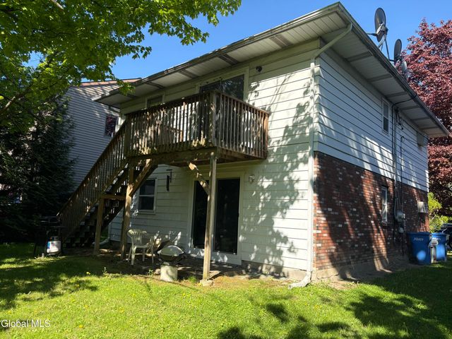 431-433 W Lawrence Street, Albany, NY 12208