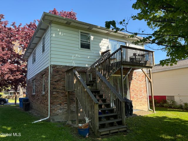 431-433 W Lawrence Street, Albany, NY 12208