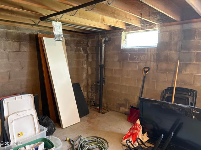 431-433 W Lawrence Street, Albany, NY 12208