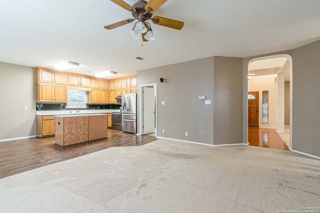 3461 DARTMOUTH CV, Schertz, TX 78154