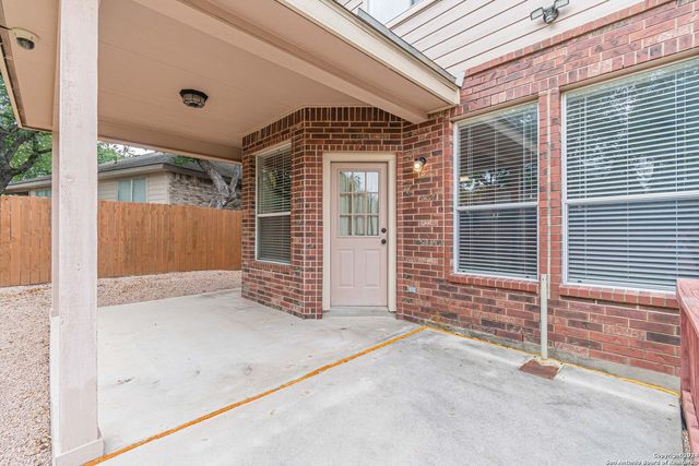 3461 DARTMOUTH CV, Schertz, TX 78154