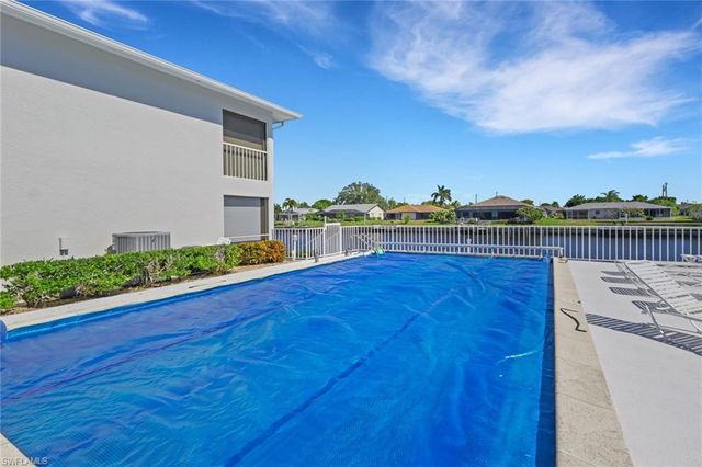 3943 SE 11th PL # 105, Cape Coral, FL 33904