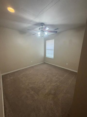 1437 Western Oaks Court, Bryan, TX 77807