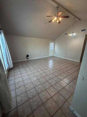 1437 Western Oaks Court, Bryan, TX 77807