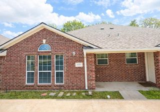 1437 Western Oaks Court, Bryan, TX 77807