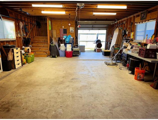 1704 Cross Spring Lane, League City, TX 77573