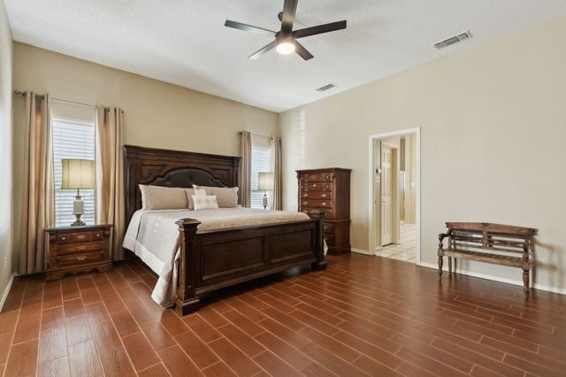 5646 County Road 2909, Dodd City, TX 75438