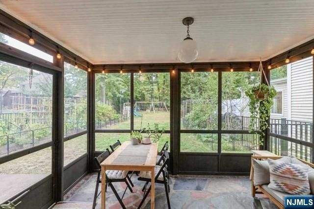 1125 W Laurelton Parkway, Teaneck, NJ 07666