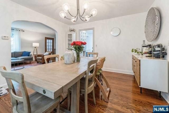 1125 W Laurelton Parkway, Teaneck, NJ 07666