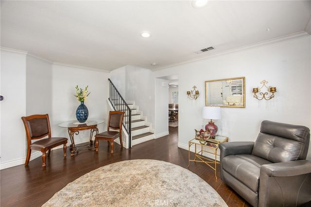 142 Tamarack Dr, Corona, CA 92881