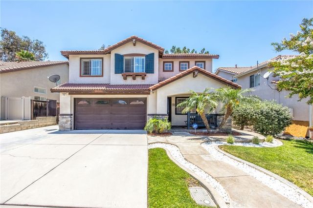 142 Tamarack Dr, Corona, CA 92881