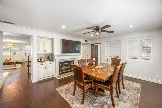 142 Tamarack Dr, Corona, CA 92881