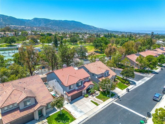 142 Tamarack Dr, Corona, CA 92881
