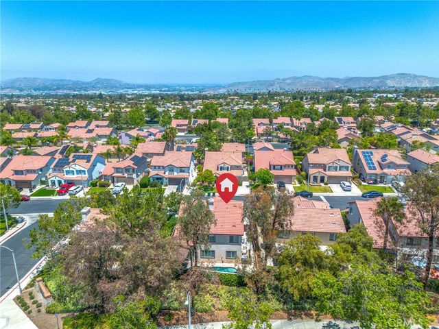 142 Tamarack Dr, Corona, CA 92881