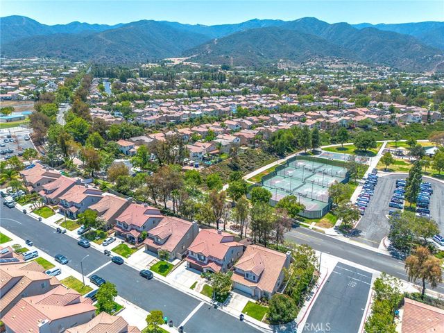 142 Tamarack Dr, Corona, CA 92881