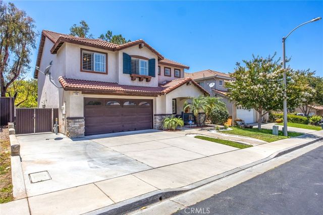 142 Tamarack Dr, Corona, CA 92881