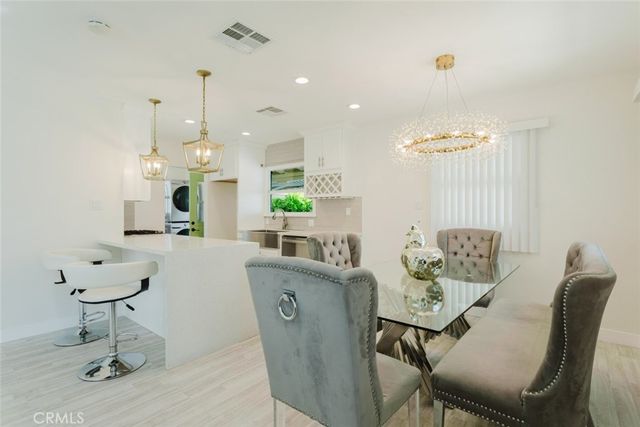 10423 Mcclemont Avenue, Tujunga, CA 91042