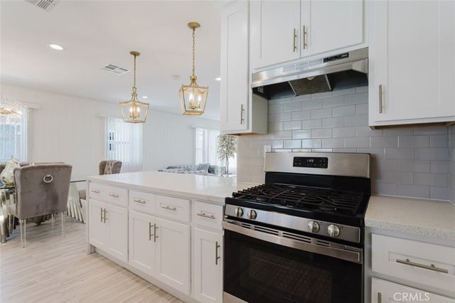 10423 Mcclemont Avenue, Tujunga, CA 91042