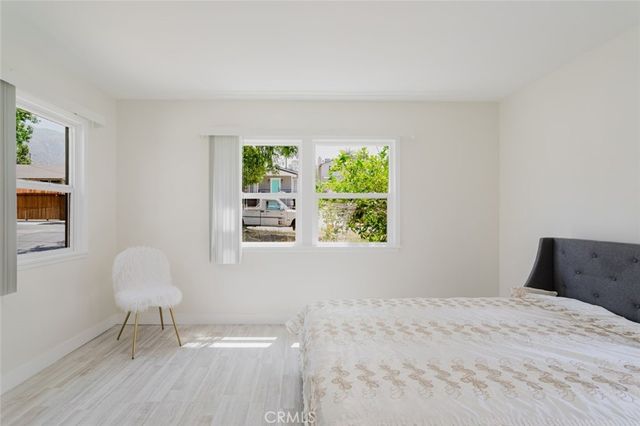 10423 Mcclemont Avenue, Tujunga, CA 91042