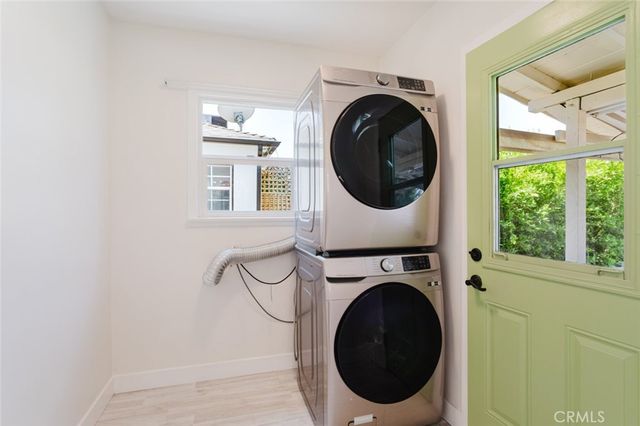 10423 Mcclemont Avenue, Tujunga, CA 91042