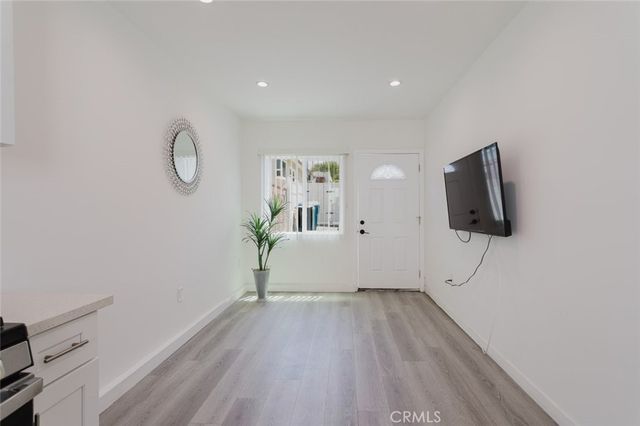 10423 Mcclemont Avenue, Tujunga, CA 91042