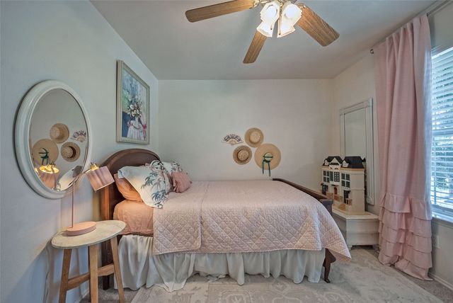 3922 Rolling Oaks Drive, Carrollton, TX 75007