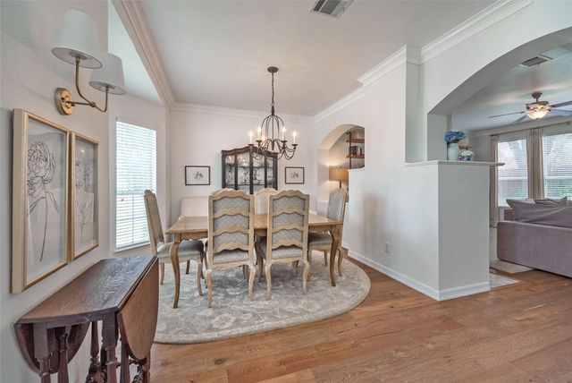 3922 Rolling Oaks Drive, Carrollton, TX 75007