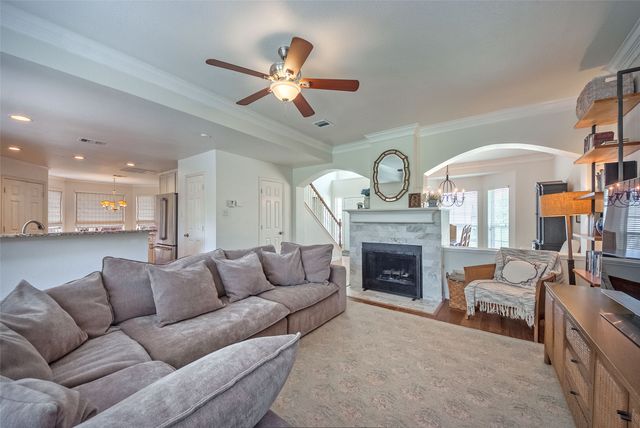 3922 Rolling Oaks Drive, Carrollton, TX 75007