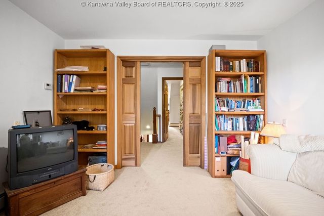 1359 Gordon Dilley Road, Marlinton, WV 24954