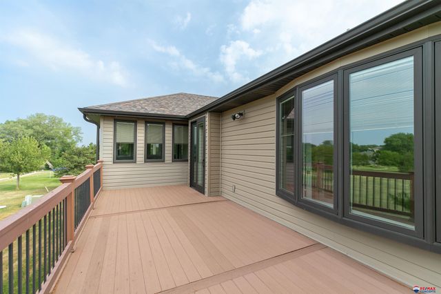 5241 Troon Drive, Lincoln, NE 68526