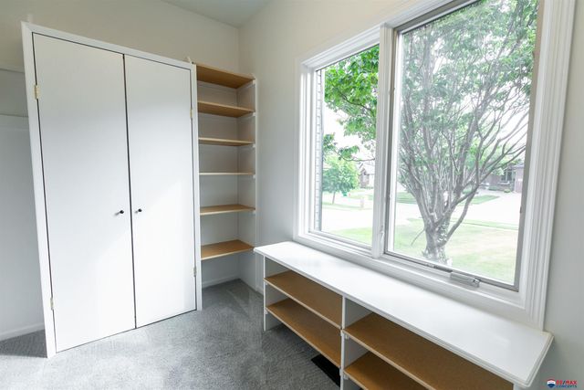 5241 Troon Drive, Lincoln, NE 68526